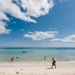 Oceanfront El Faro Surf 302