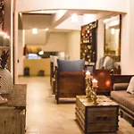 La Leyenda Boutique Hotel By Bunik