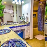 Royal Palms By Bric