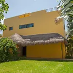 Beautiful Private Villa For 16 Pax With Garden, Bbq And Pool, Playa Del Carmen