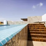 Luxury 1 Bedroom With Private Garden & Pool - Zen Paradise