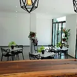 Hotel V10 Playa Del Carmen