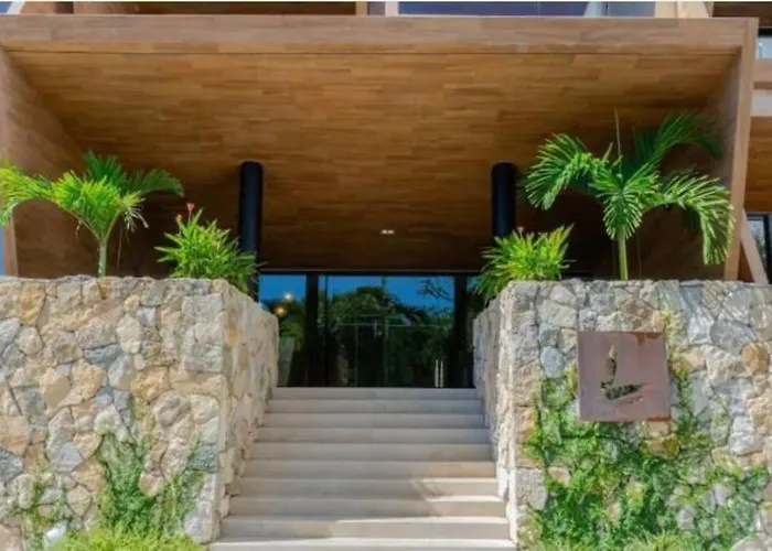 Gorgeus Condo 1 Block 5Ta - Beach 5 Min. Walking