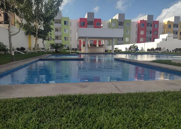 Departamento En Playa Del Carmen Con Piscina