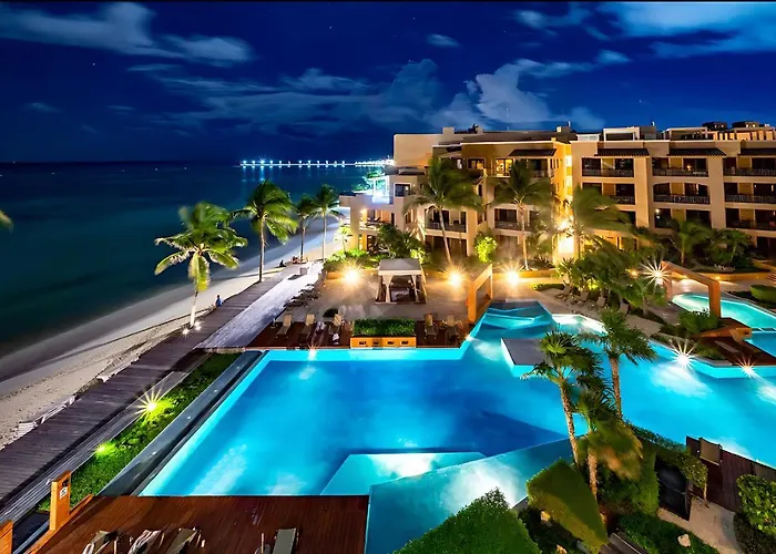 Faro 201 Beachfront Apartment With Ocean View, Close To 5Th Av