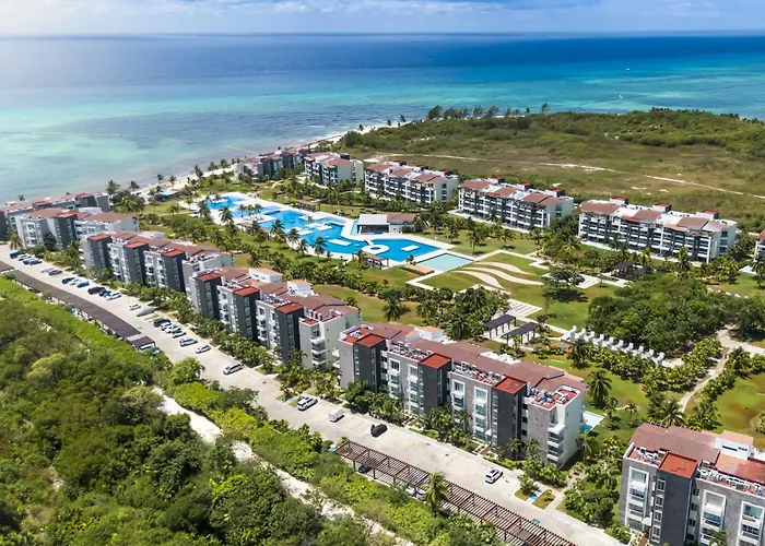 Luxury 3 Bedroom Condo - Beachfront Complex At Mareazul - Buena Vida