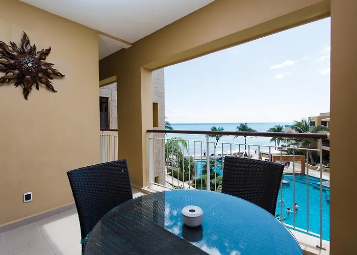 Oceanfront El Faro Surf 302