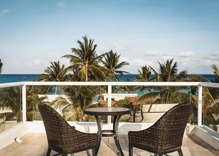 Villa Vista Del Mar - Beachside Vacation Home - At Playacar Phase I