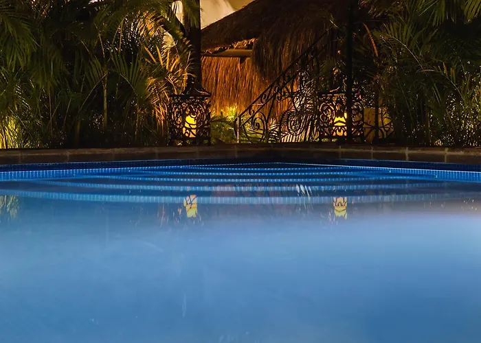 La Leyenda Boutique Hotel By Bunik