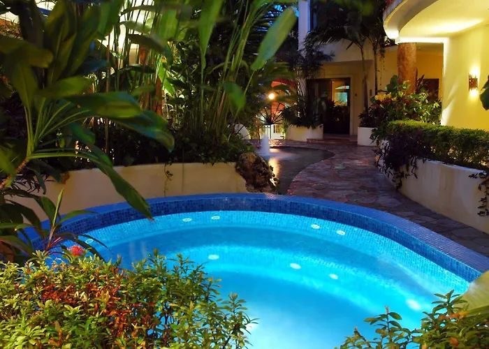 Villas Sacbe Condo Hotel And Beach Club