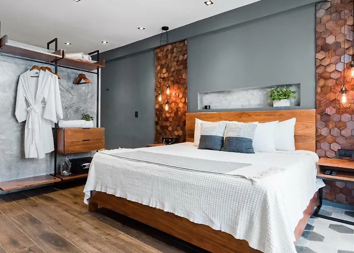 Life Boutique Condo