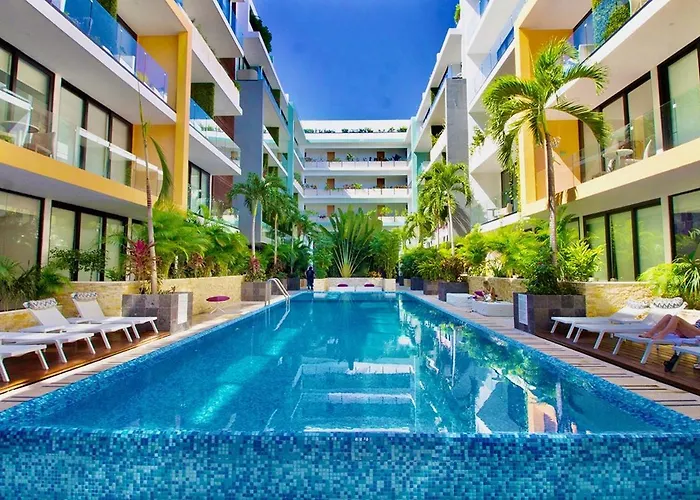 Menesse The City By Casago