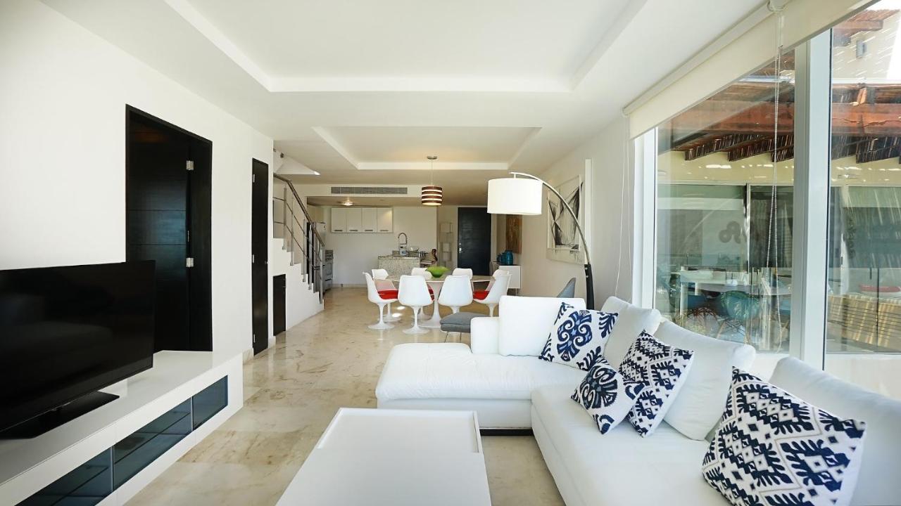 Elements Penthouse 7 Apartment *