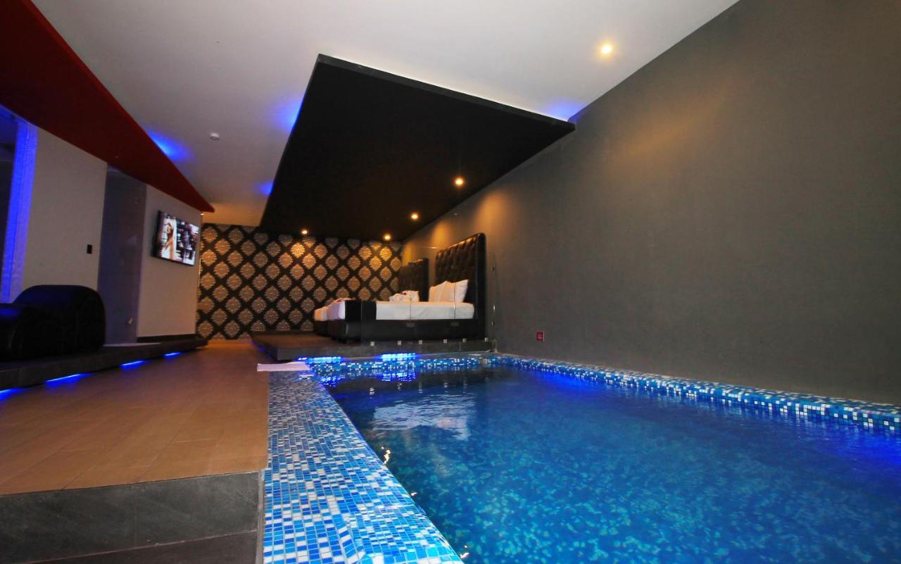 Intimisimo Constituyentes Love hotel *