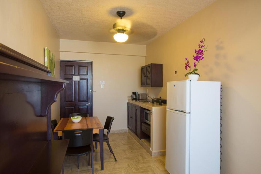 Apartment El Sol Del Caribe 5Ta Av Apart Suite *