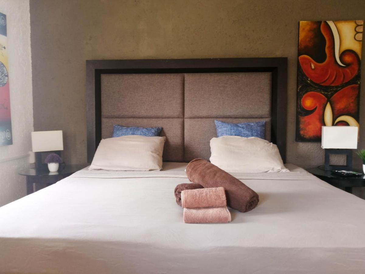 Bed & Breakfast Embarcadero Maya