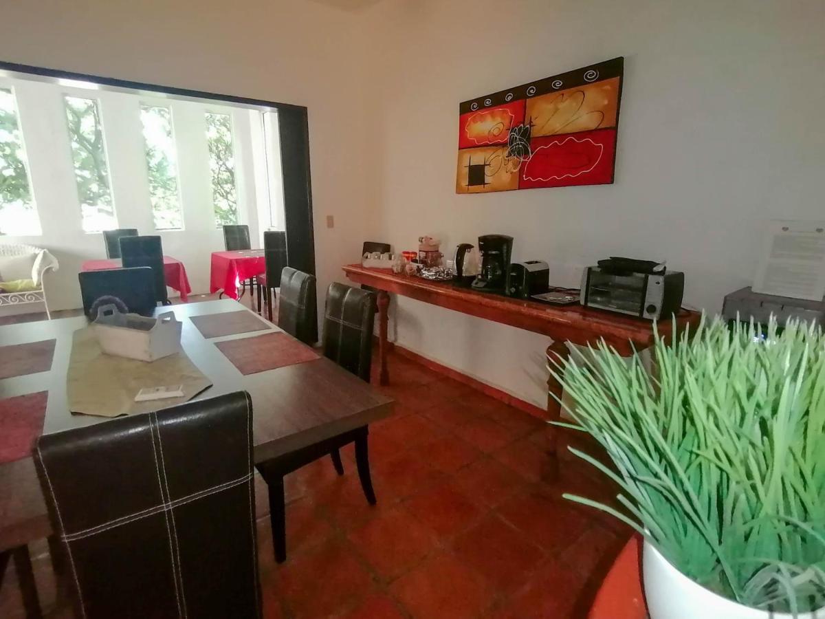 Embarcadero Maya Bed & Breakfast 3*