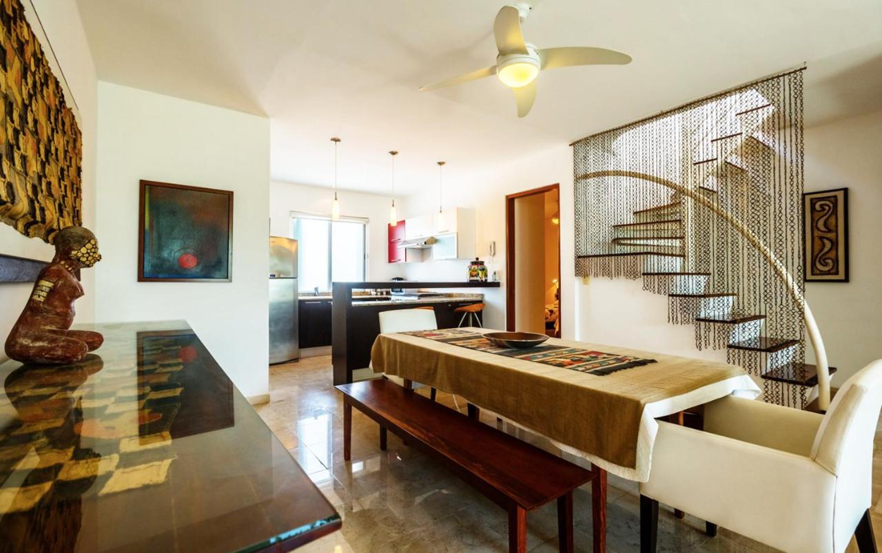 Canoeing Penthouse 3b At Downtown Apartment Playa del Carmen