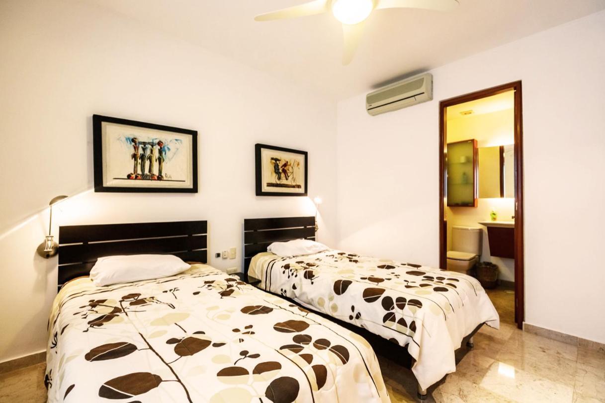 Canoeing Penthouse 3b At Downtown * Playa del Carmen