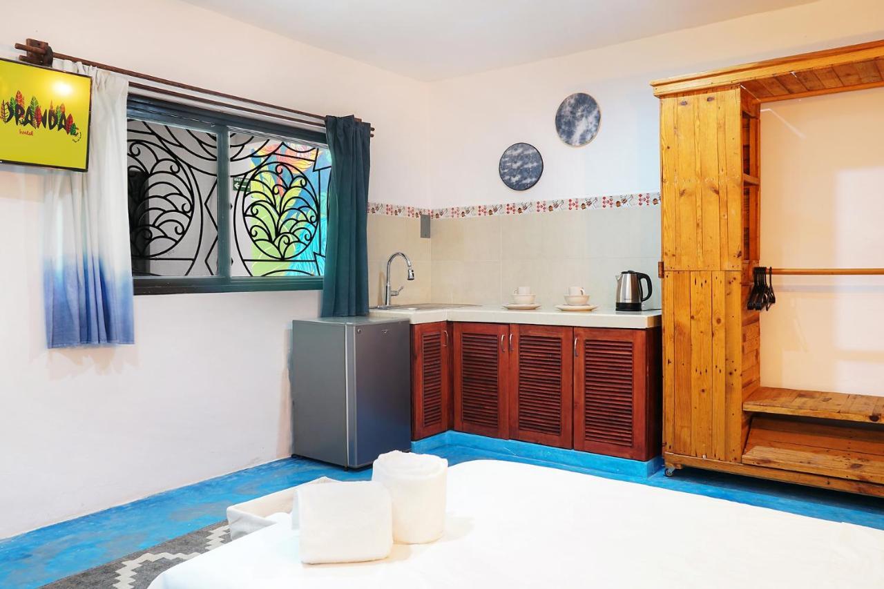 Hostel Red Panda
