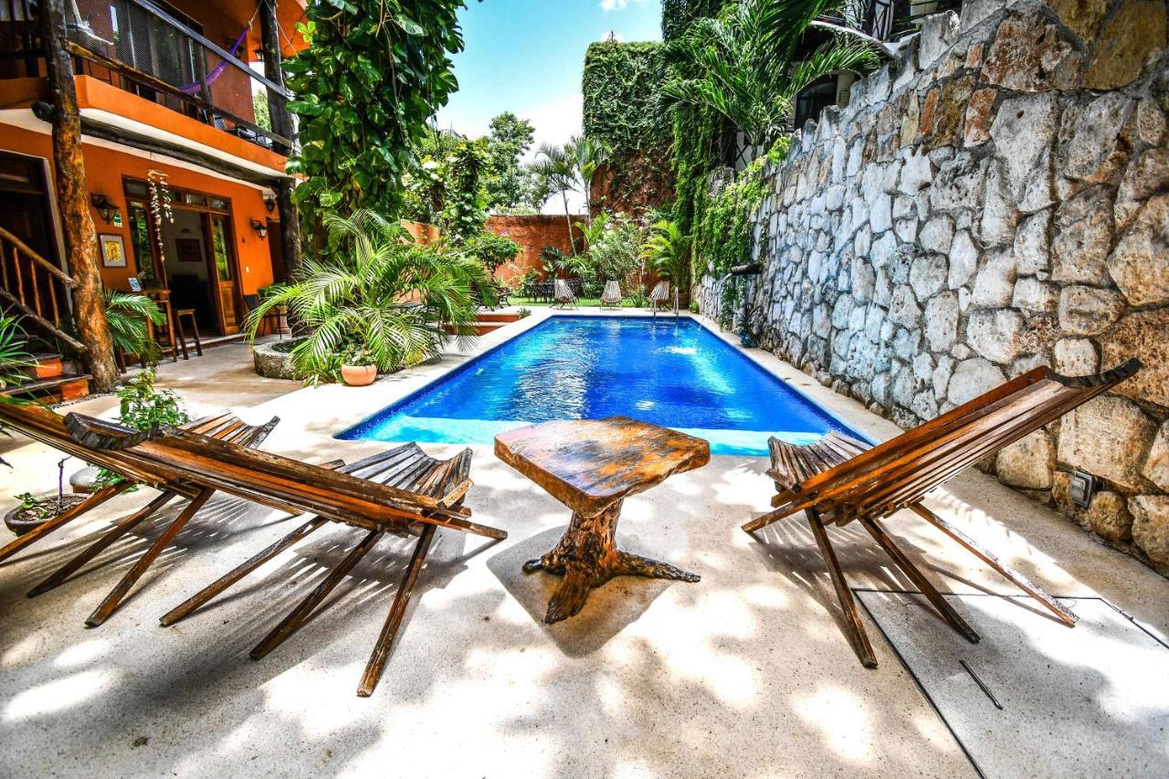Casa Freud Aparthotel *