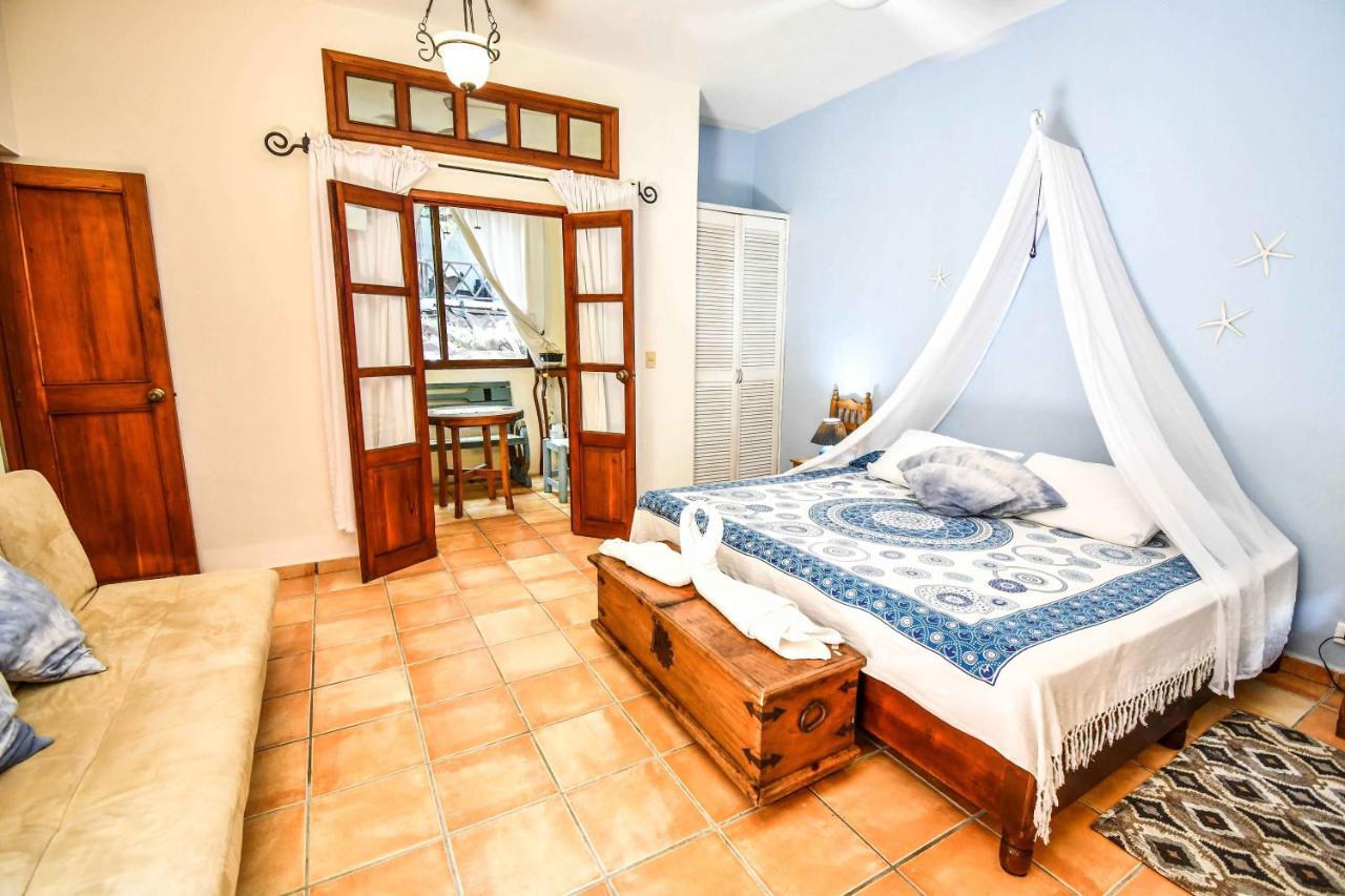 Casa Freud * Playa del Carmen