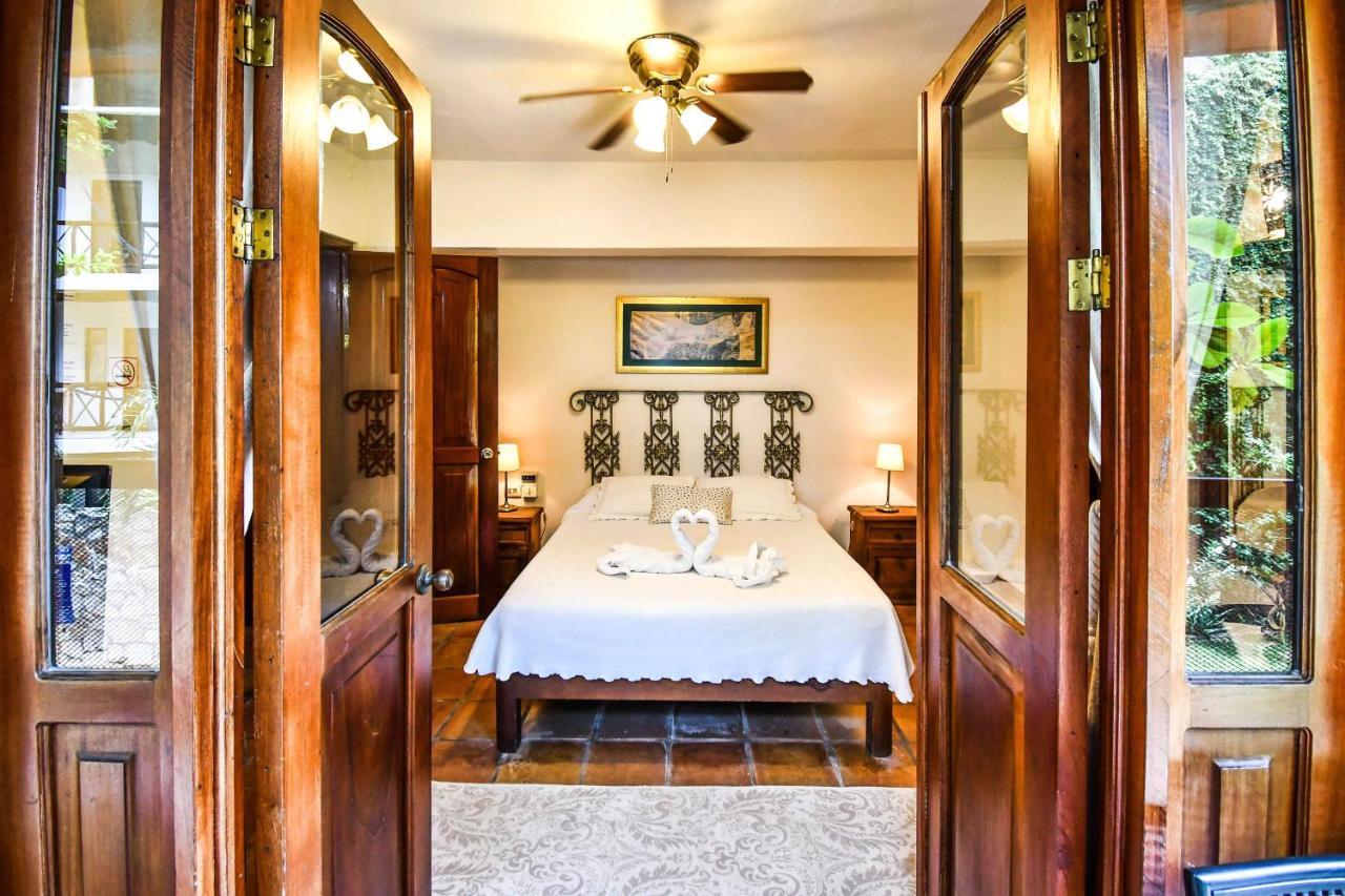 Aparthotel Casa Freud