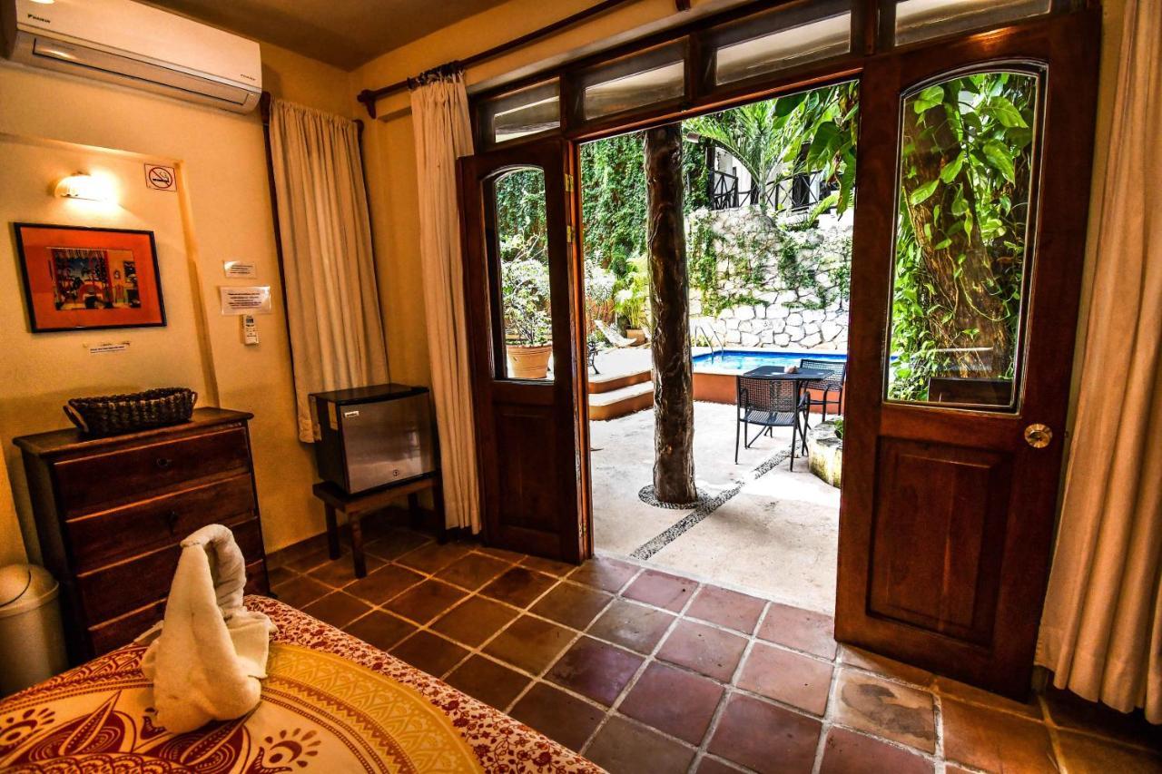 Casa Freud Aparthotel