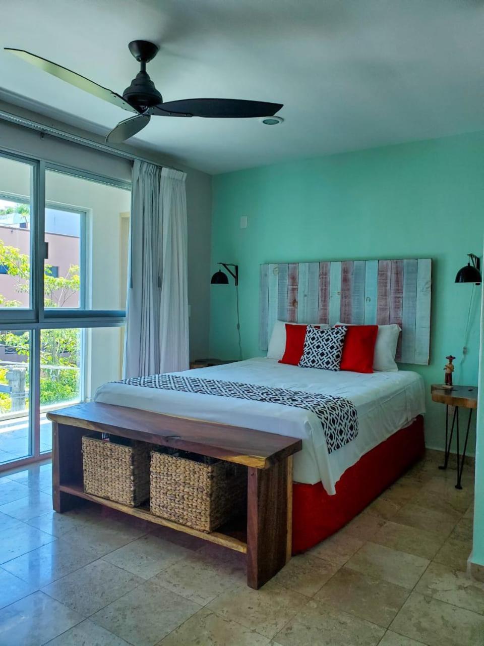 Boutique Rato 10 Hotel
