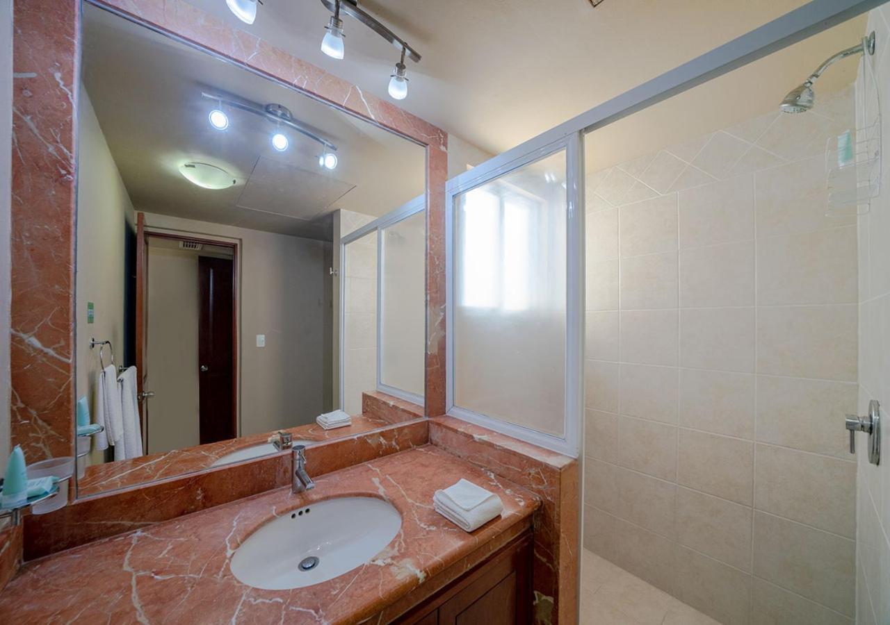 Apartment Sol 6 - 3 Bedroom Only 1 Block From Coco - At Luna Maya *