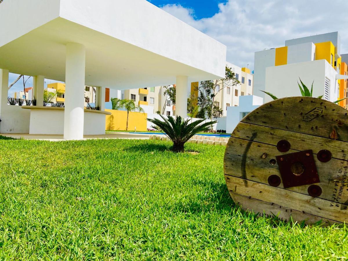 Depa Verano/seguridad/alberca A 13 Min Playa En Auto Appartement Playa del Carmen