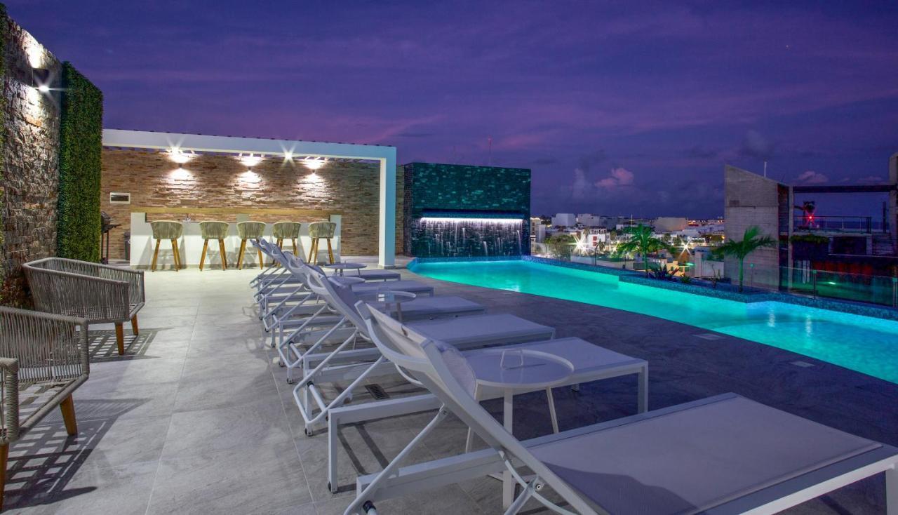 Menesse Midtown Studio Apartment Playa del Carmen