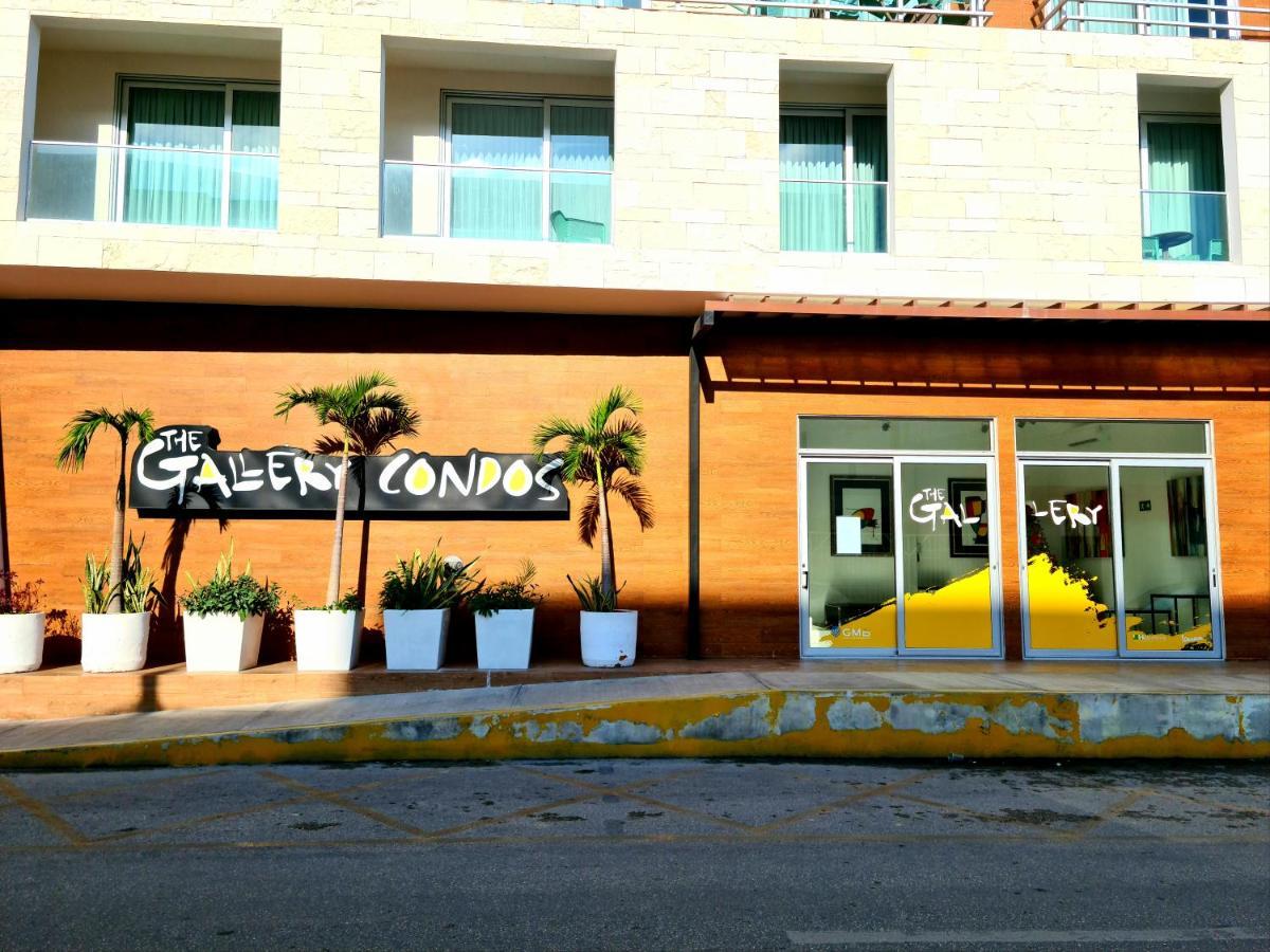 Discover From The Gallery Steps To The Playa del Carmen