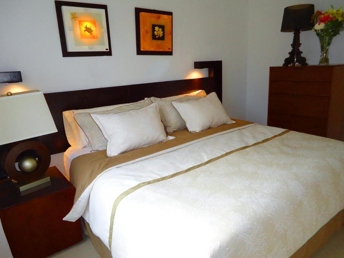 Holiday home 4 Bedroom Luxury Villa & 3 Bedroom Villa With Swimming Pool Close To The Beach