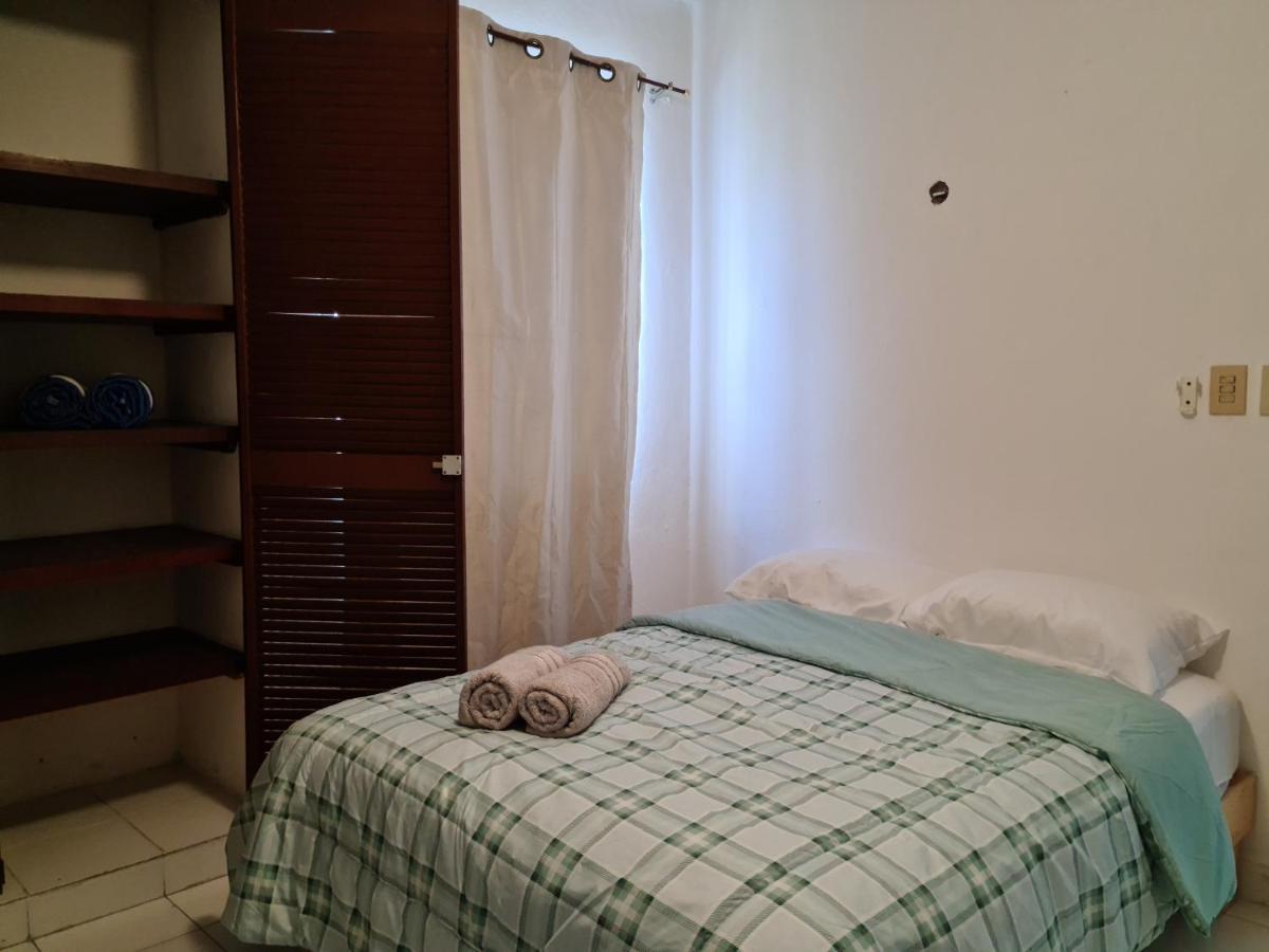 Ubicacion Inmejorable A Pasos De Playacar Beach Y 5ta Av * Playa del Carmen