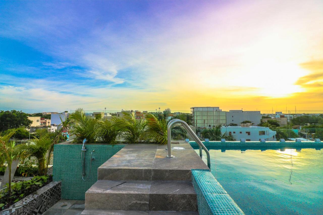 Playa 4020 With Rooftop Pool Near 5th And Beach Playa del Carmen