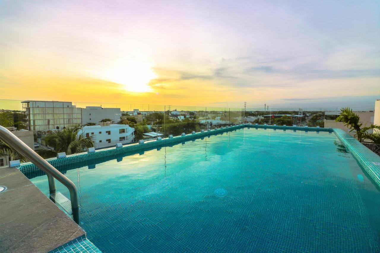 Playa 4020 With Rooftop Pool Near 5th And Beach Apartment Playa del Carmen