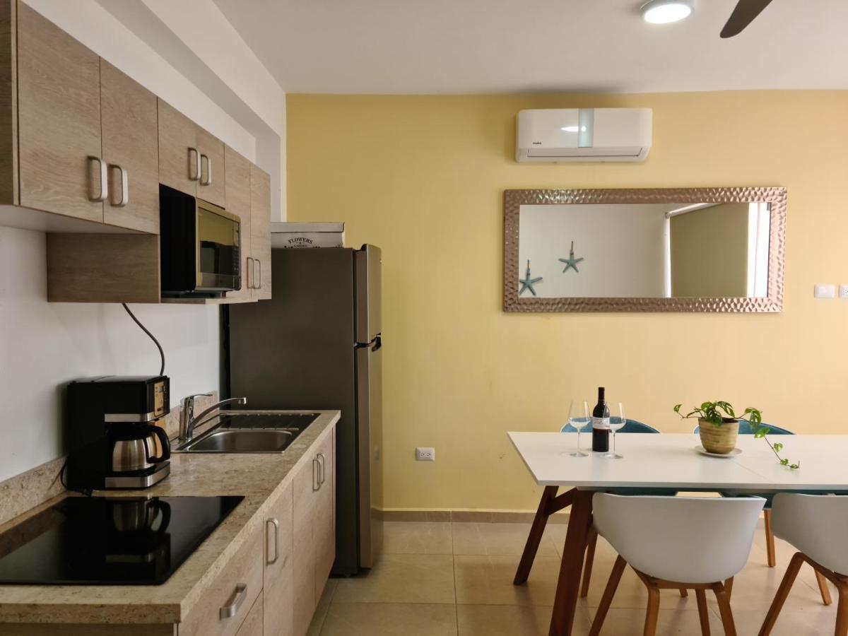 Luxury 2br, Pool Roof, Near To The Apartment *