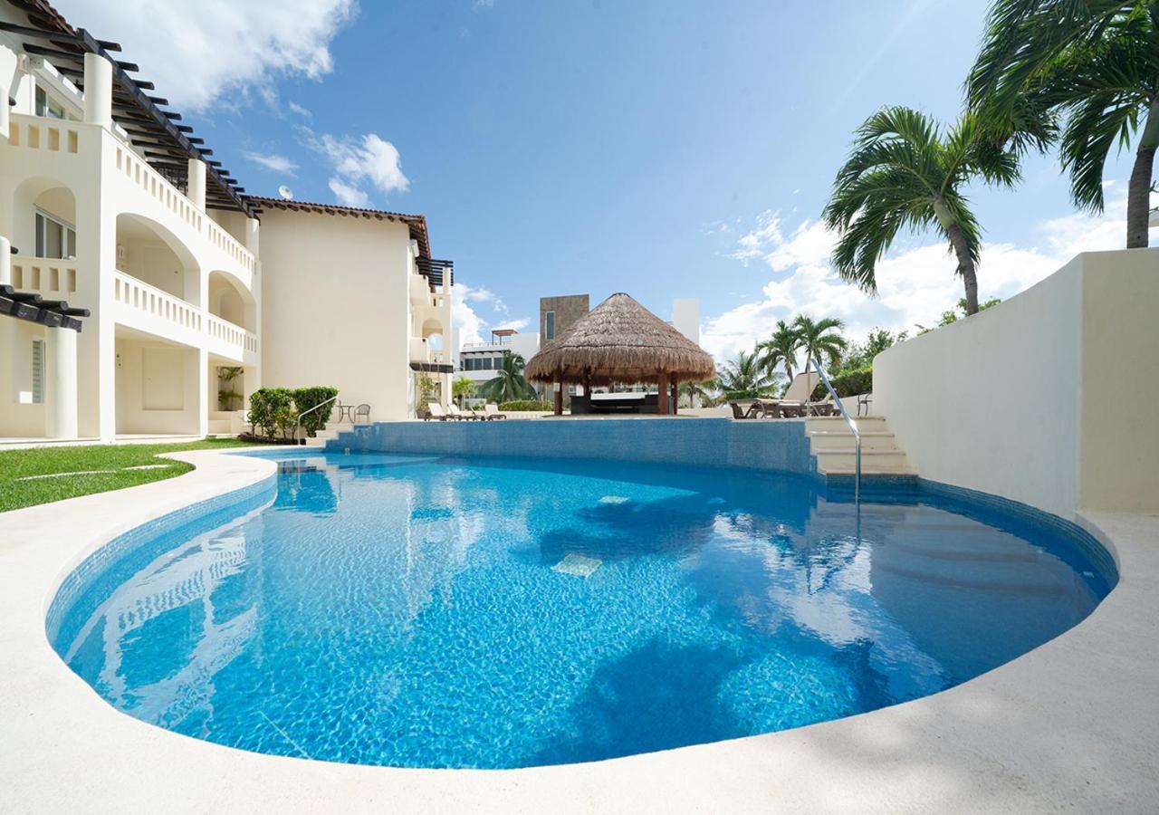 Sol 6 - 3 Bedroom Only 1 Block From Coco - At Luna Maya