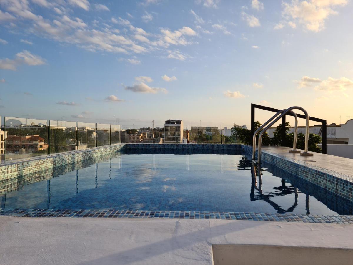 Apartment Luxury 2br, Pool Roof, Near To The