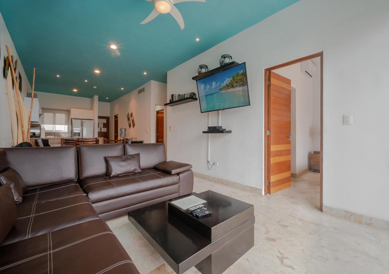 Beachfront Penthouse With 3 Bedrooms & Ocean View - Nubes *