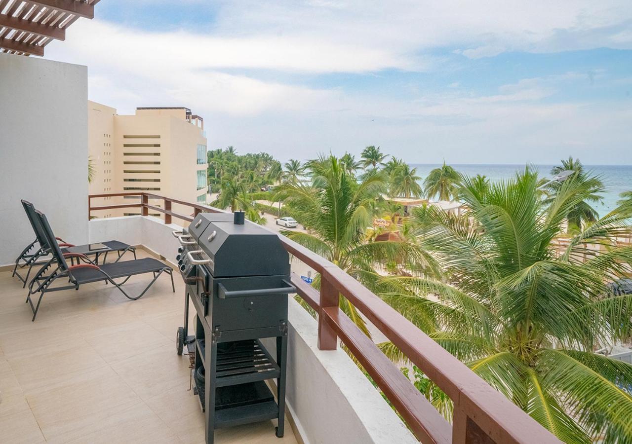 Beachfront Penthouse With 3 Bedrooms & Ocean View - Nubes Holiday home *