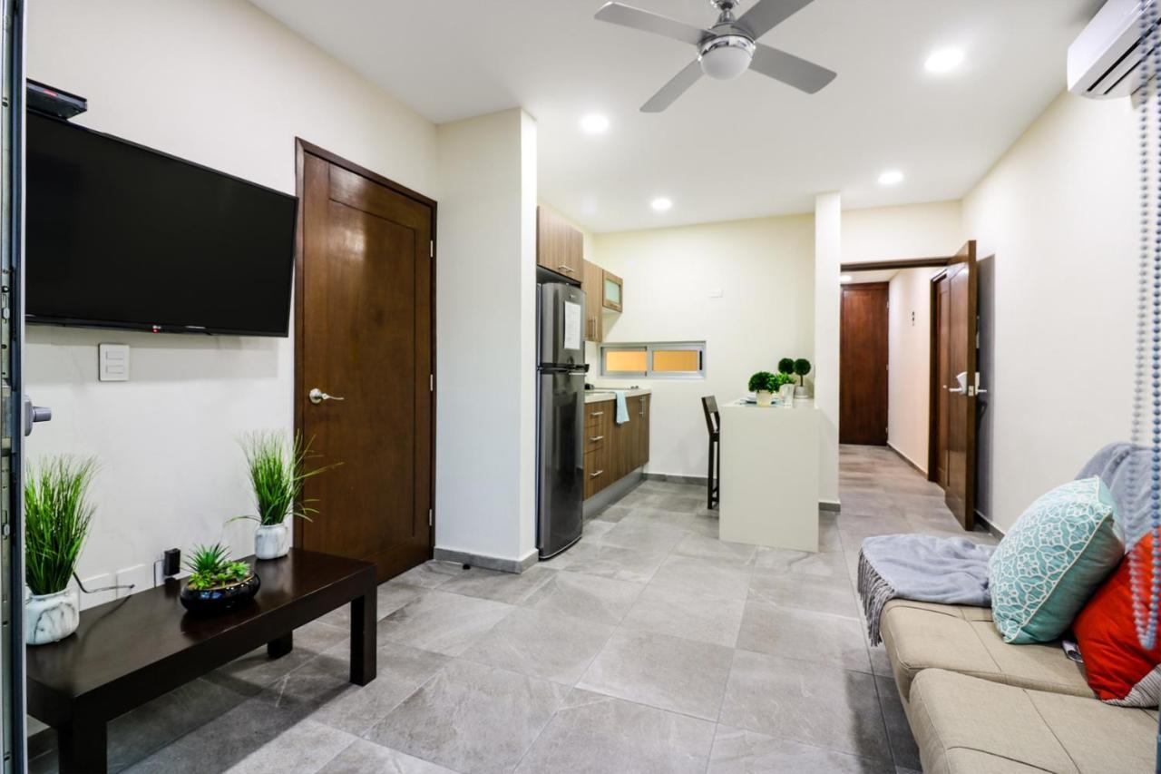 Playa 4020 With Rooftop Pool Near 5th And Beach Playa del Carmen
