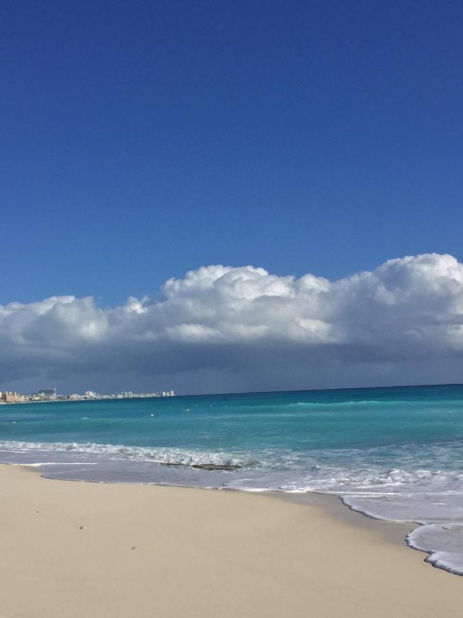 Holiday home 4 Bedroom Luxury Villa & 3 Bedroom Villa With Swimming Pool Close To The Beach Playa del Carmen
