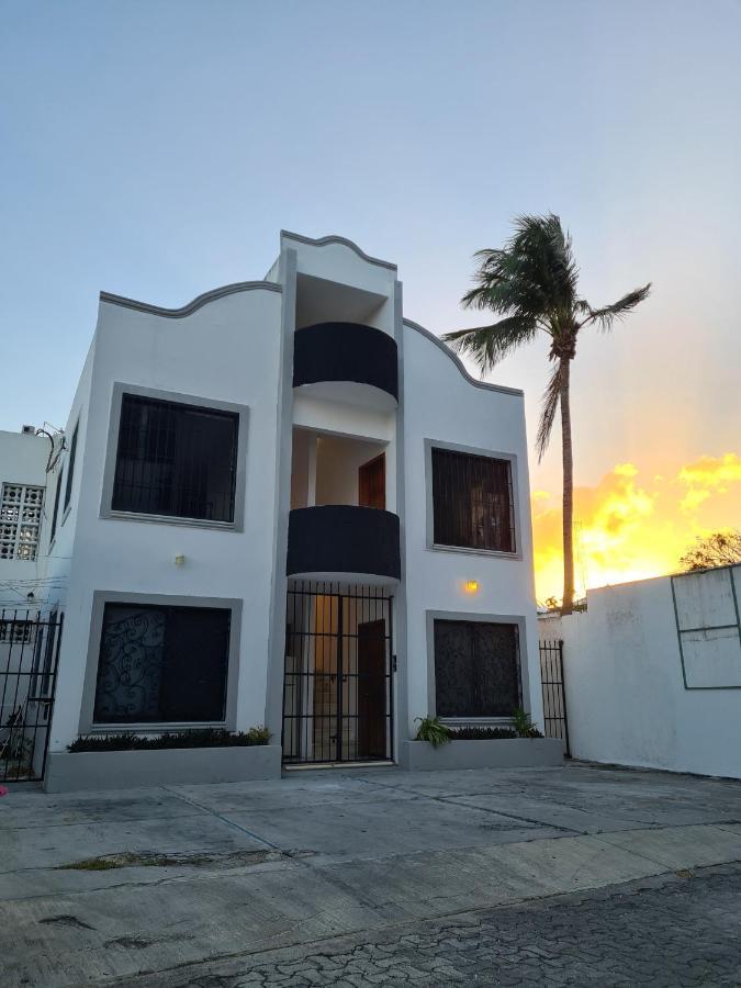 Ubicacion Inmejorable A Pasos De Playacar Beach Y 5ta Av * Playa del Carmen