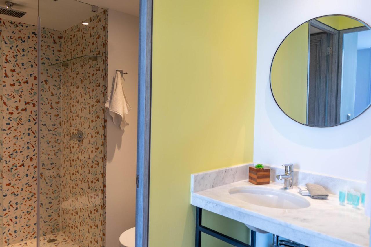 Singular By Stella Apartment