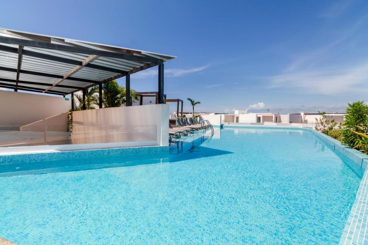 Spacious And Luxurious 2 Bedroom Wih View And Private Balcony. Apartment