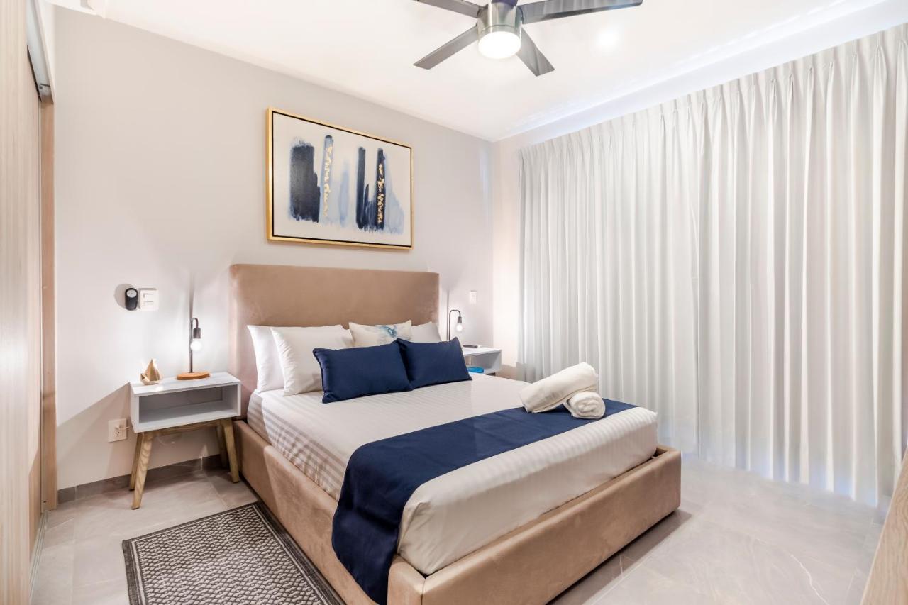 Apartment Spacious And Luxurious 2 Bedroom Wih View And Private Balcony.