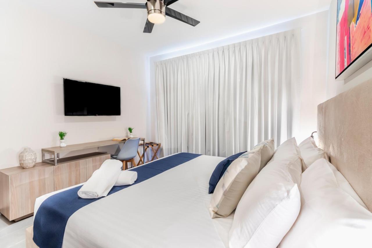 Spacious And Luxurious 2 Bedroom Wih View And Private Balcony. Apartment *