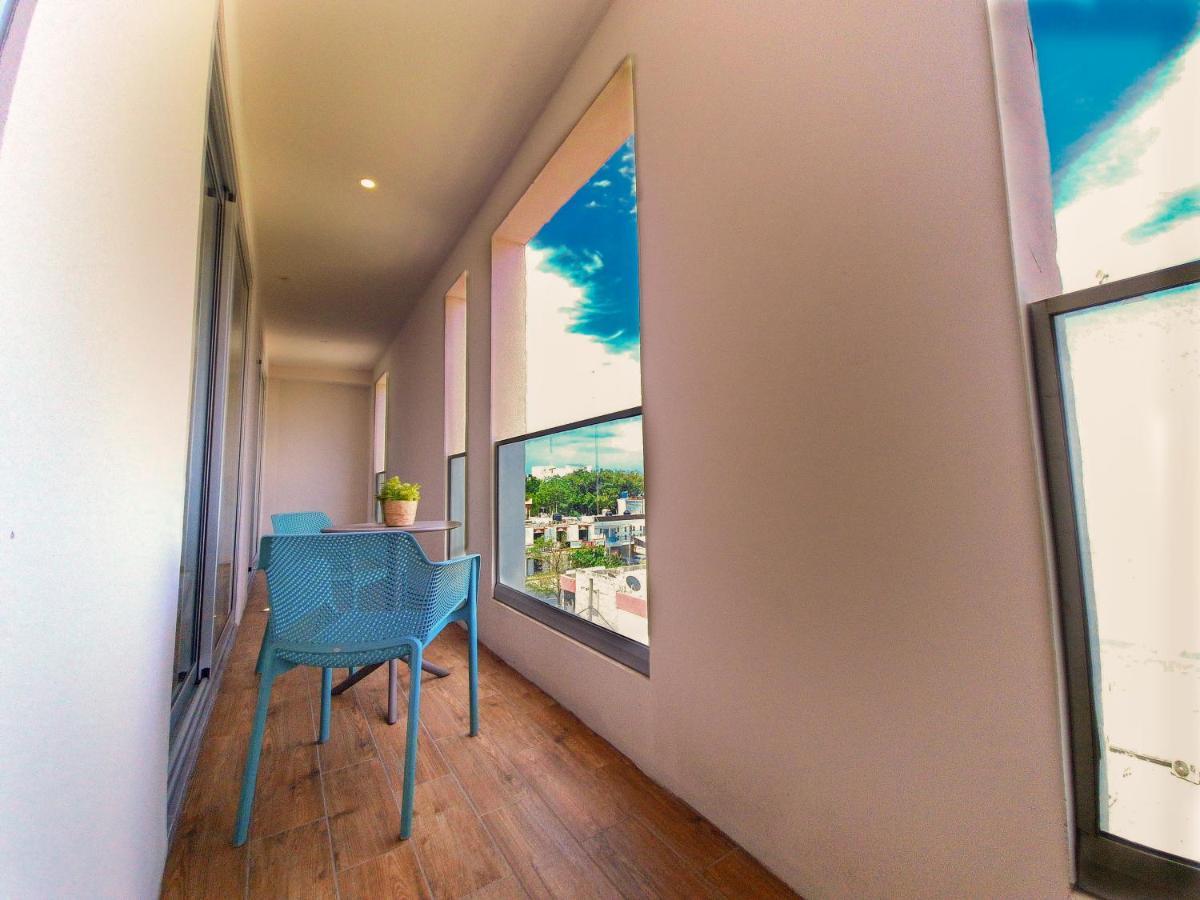 Apartment Spacious And Luxurious 2 Bedroom Wih View And Private Balcony.